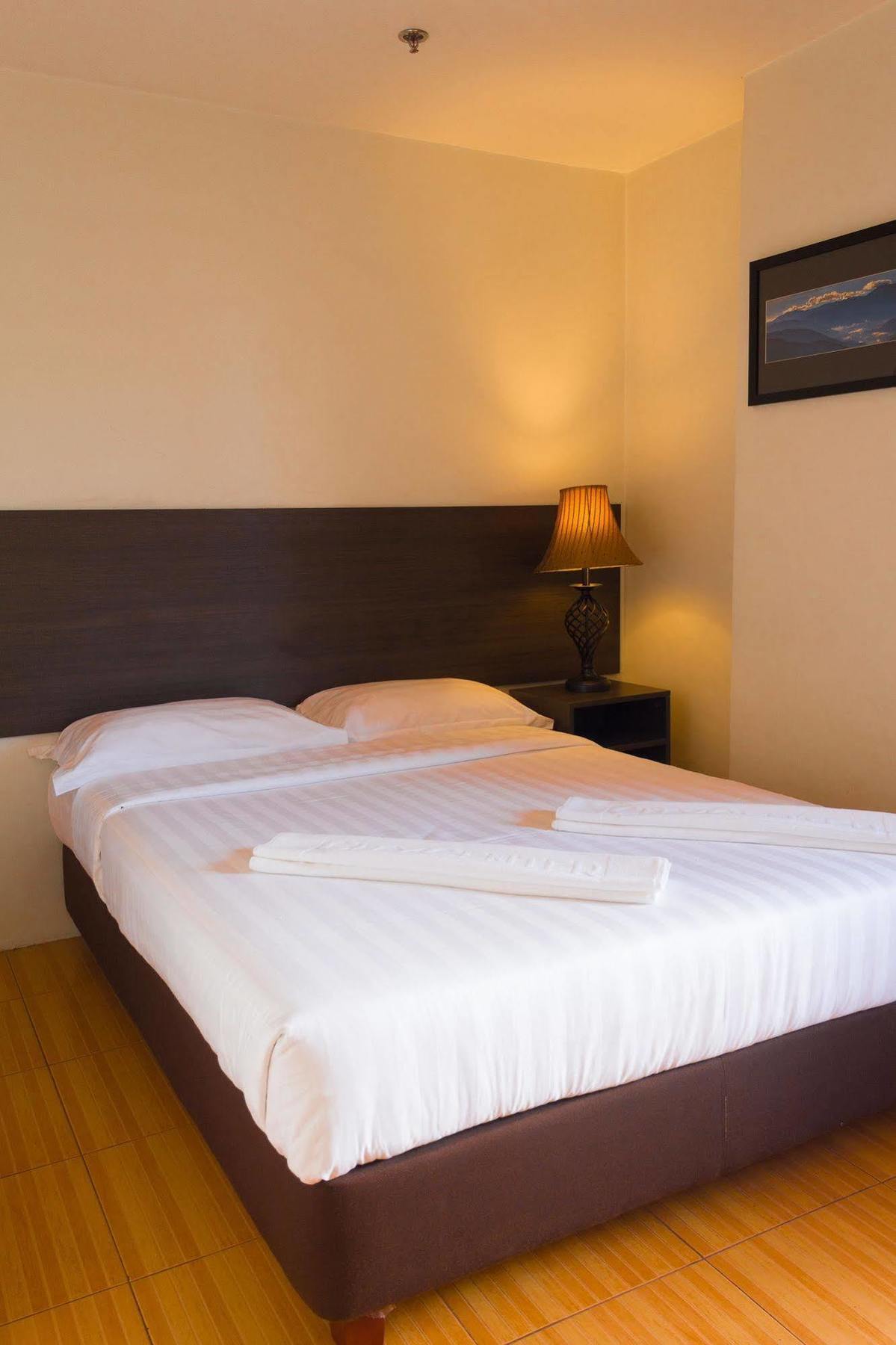 City Center Hotel Baguio City Ngoại thất bức ảnh